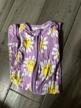 Little Sleeping Daisy Infant Zippie